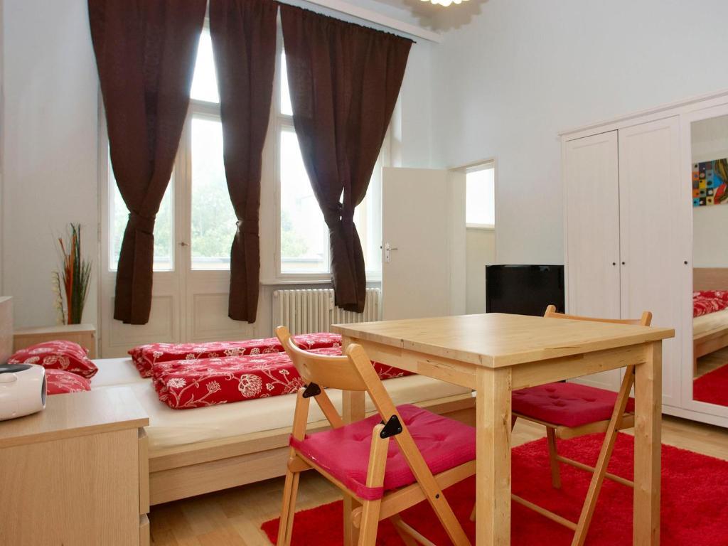 Bearlincity Apartments - City Center West برلين الغرفة الصورة